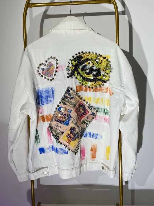 Haine noi de vânzare