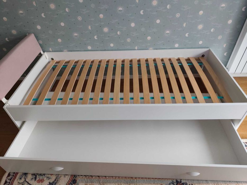 Модерно единично легло 90х200 с ракла + подматрачна рамка