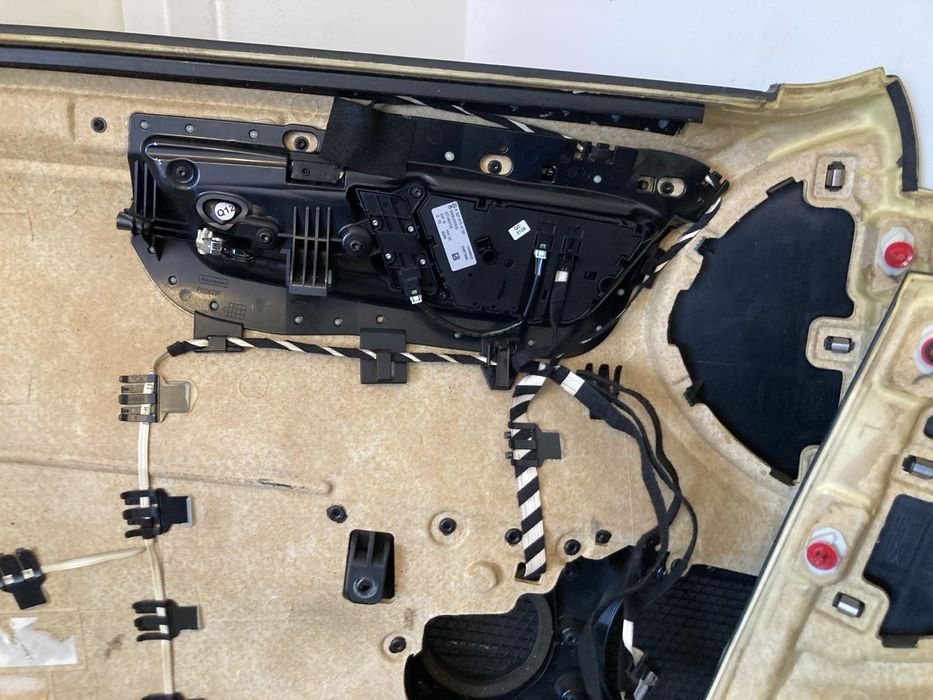 Кори за врати за Мерцедес /Mercedes W221