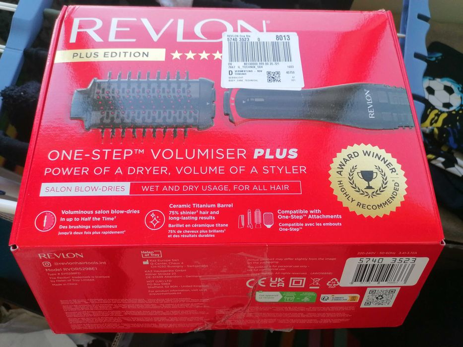 Perie electrica fixa REVLON One-Step Volumiser PLUS RVDR5298E, cu cap detasabil, 4 trepte temperatura, tehnologie ioni Tourmaline, ceramica si titan