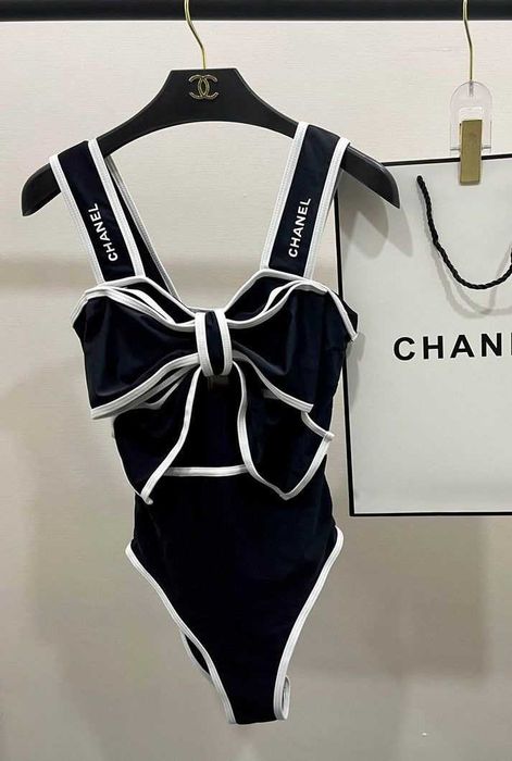chanel бански черен цял нов луксозен боди топ