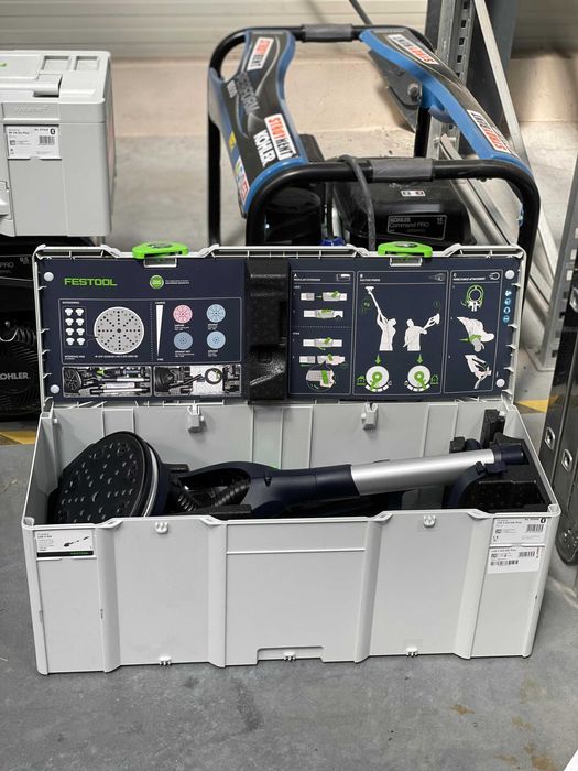 Inchiriez aspirator injectie extractie