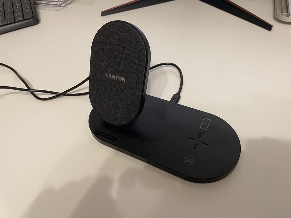 Безжично зарядно Canyon