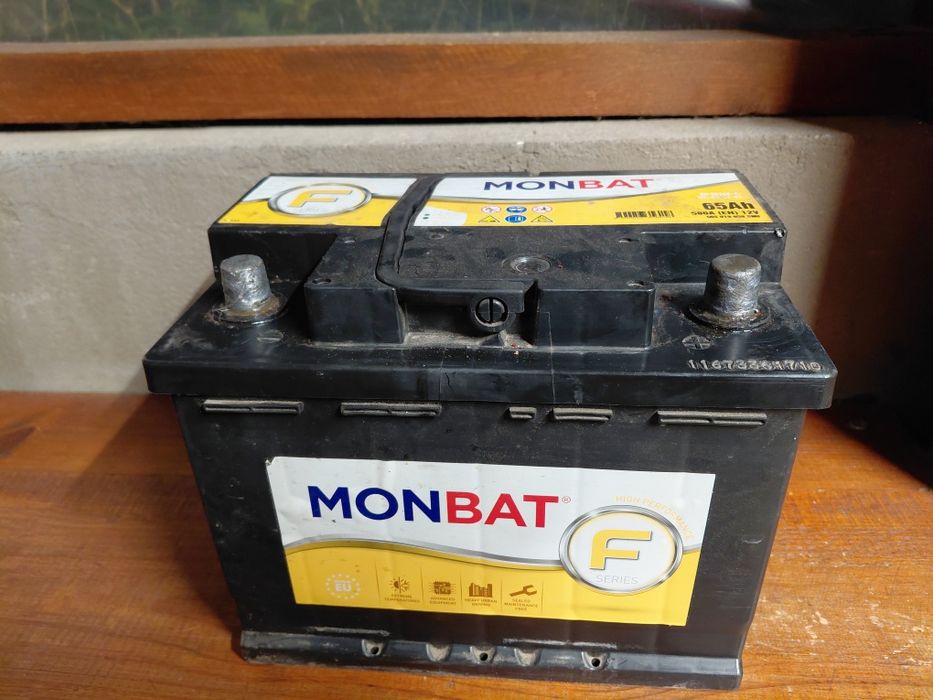 65 Ah Акумулатор Монбат