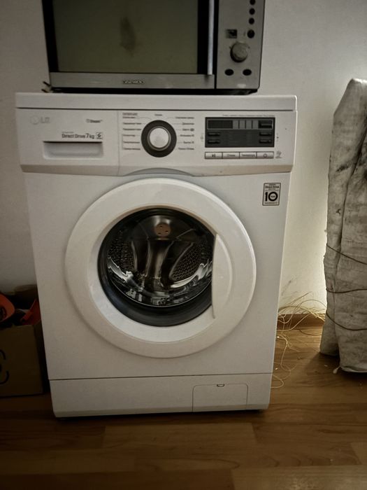 Продается стиральная машина LG 7кг в отличном состоянии! Почти новая