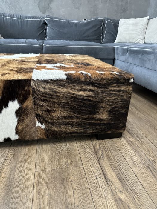 Табуретка от телешка кожа