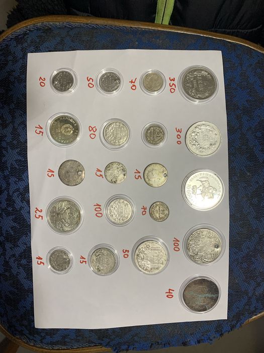Сребърни монети - български и чужди.