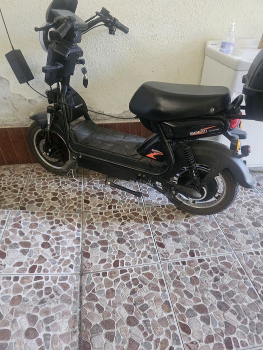 Самокат bonvi  продам