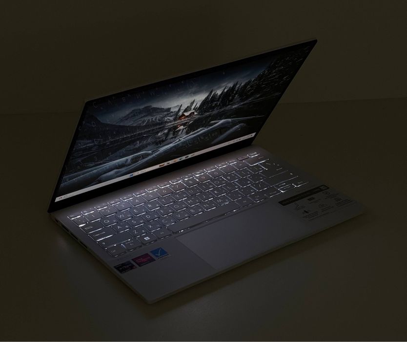 Asus ZenBook S 13 OLED