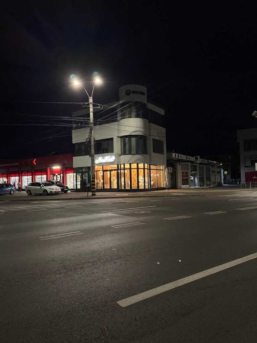 Spațiu Comercial - Birou - 40 mp în Zonă Intens Circulată –Targoviste