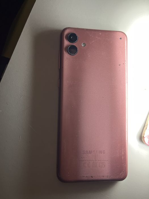 Samsung а04 телефон б/у