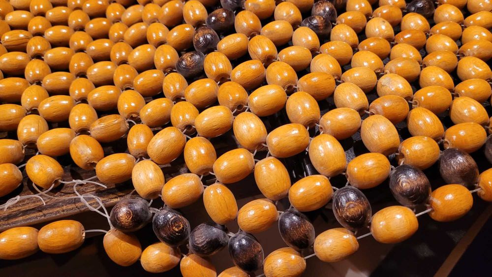 Масажна постелка от дървени топчета шофьорска седалка