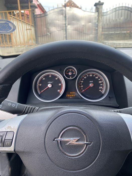 OPEL Astra 2006 — imagine 5