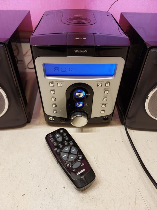 Sistem audio Watson. Tuner AM/FM, AUX, telecomandă.