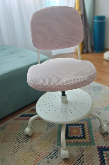 Vand scaun Ikea pentru copii