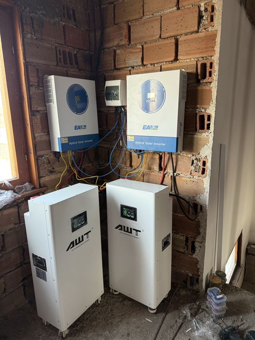 Соларен комплект 11кв инвертор с 16кв батерия и 11 кв панели.