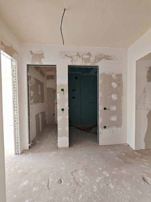 СОБСТВЕНИК продава двустаен апартамент 64м2 в комплекс МЛАДОСТ - Варна