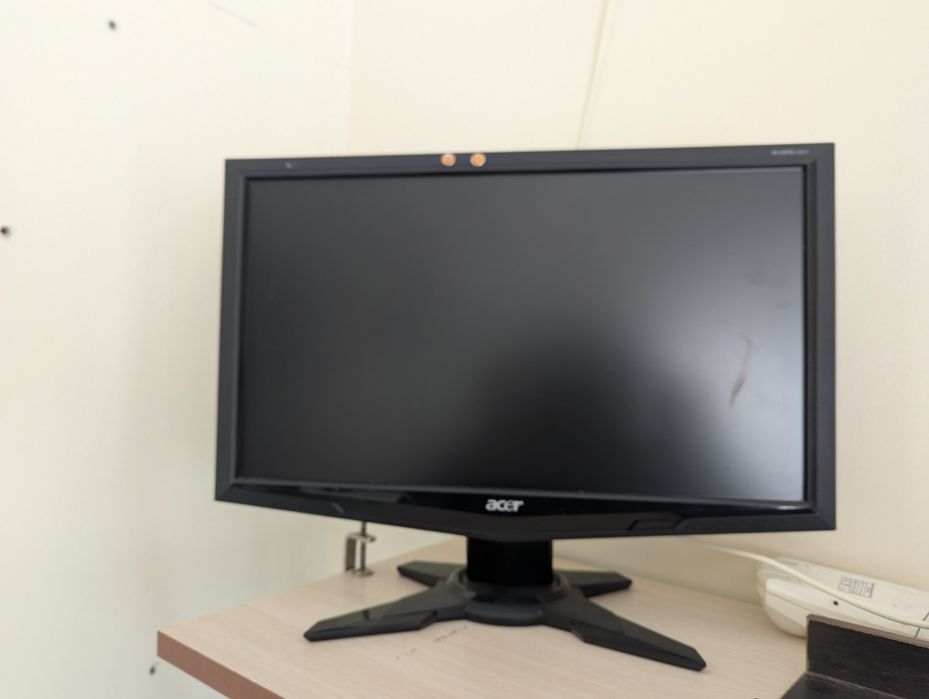 Монитор  Acer 19"