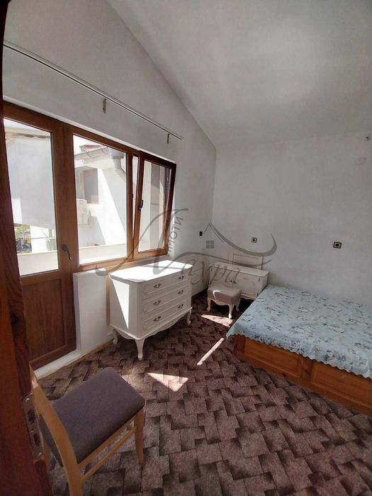 Дава се под наем Двустаен апартамент в Шумен, Център - 65 кв.м за 326.4 € - Снимка #5