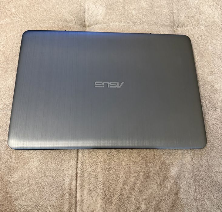 Продам ноутбук Asus