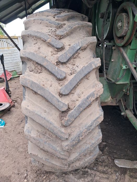 Cauciucuri 650/75 R32