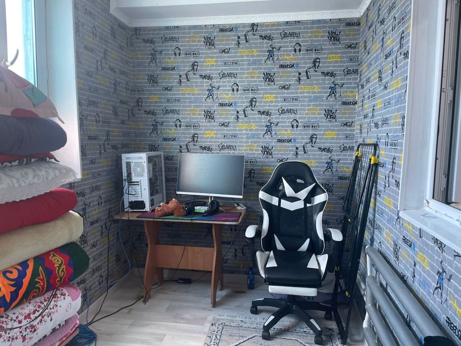 Продаю 1 комнотный кватиру