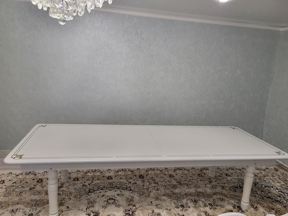 Үстел сатылады !!!