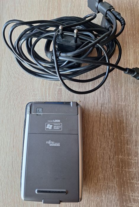 Vand Fujitsu-Siemens Pocket LOOX N560