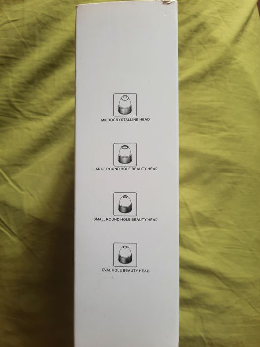 Vand aparat de curatare a fetei