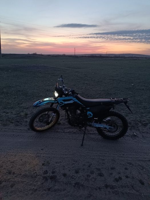 Продаю эндуро Baige