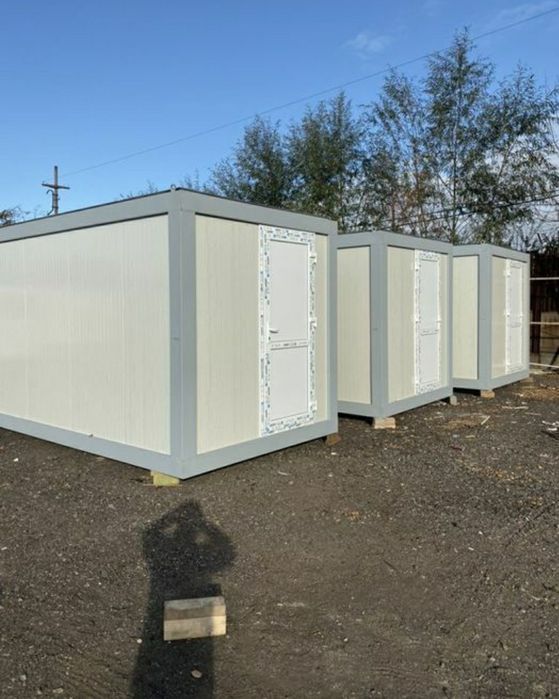 Producători containere pe orice dimensiune. Container vitrina , Contai