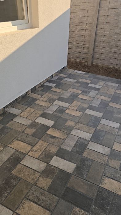 Casa de vanzare in Nojorid!Tip Duplex