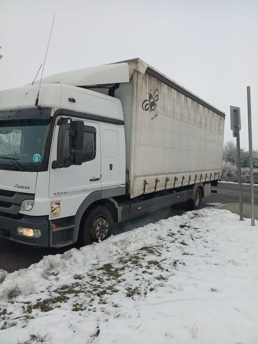 Vând Mercedes Atego