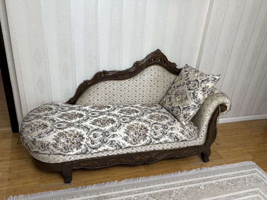 Продам уголок отдыха