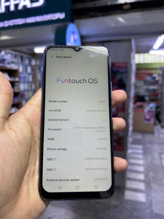 Vivo y20 64 gb.