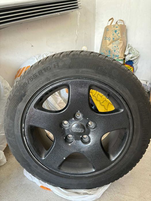 Гуми с джанти 205/55R16 от Audi A4