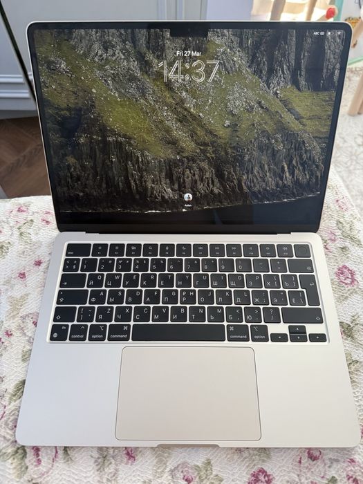 Macbook Air 13 M2