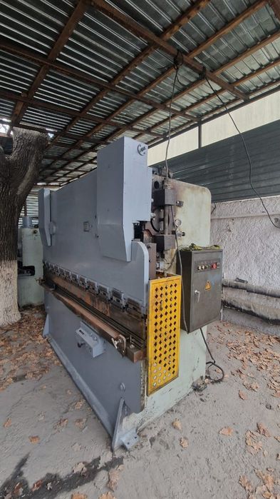 Листогип гилотин