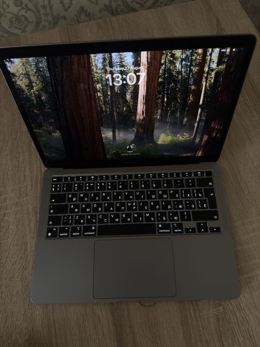 Macbook Air M1 13.3 inch
