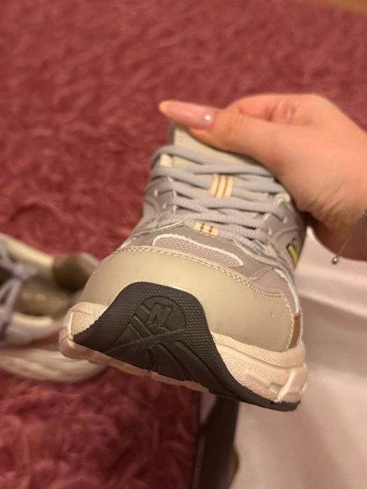 New Balance 530