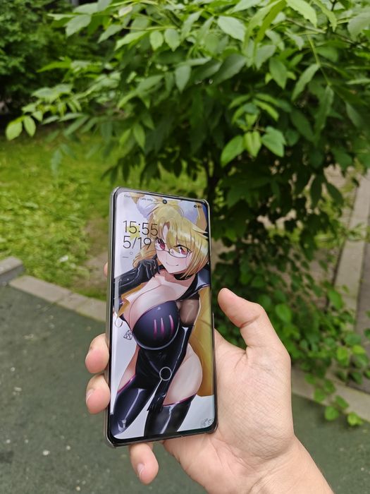 Продам Xiaomi 12s Ultra 12/256