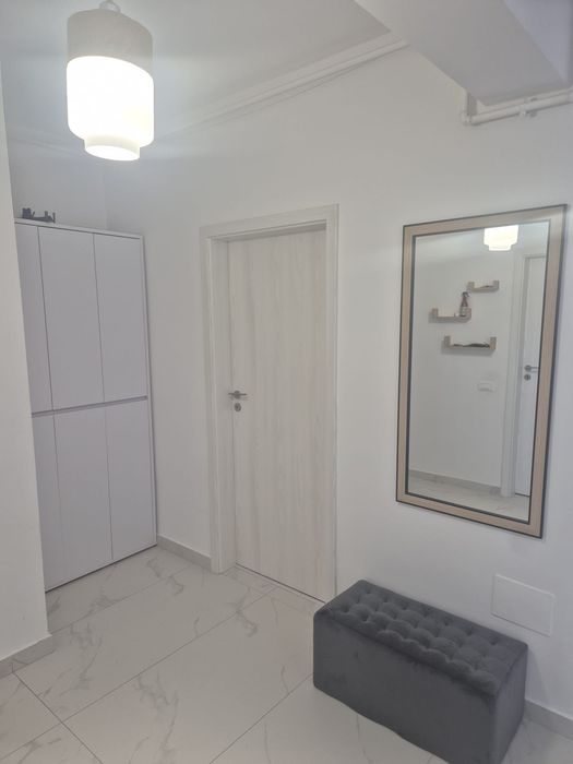 Ofer spre inchiriere Apartament 3 Camere - drm Jilavei - Aparatorii Patriei - Bloc Nou!!!