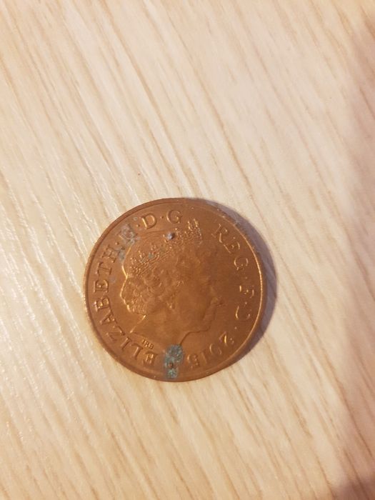 Монета Елизабет втора 2015