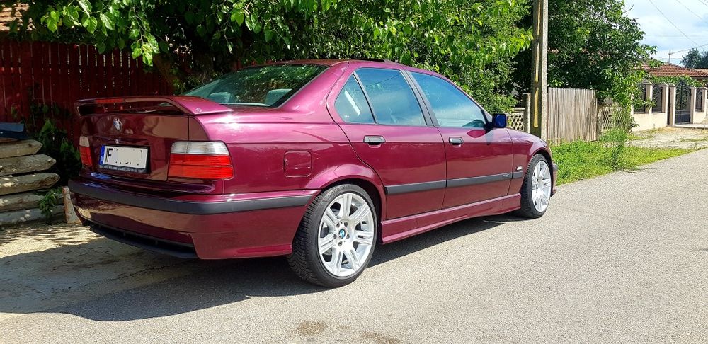 BMW 3 Series 1995 — imagine 3