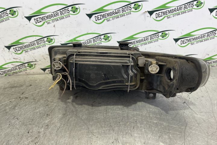 Far dreapta 1M1941002D / 1M1 941002D Seat Leon prima generatie 1M