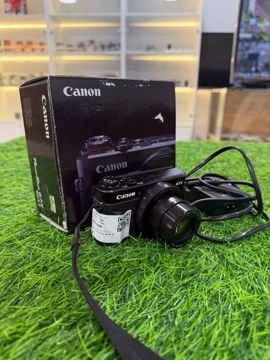 Canon G7X Mark II