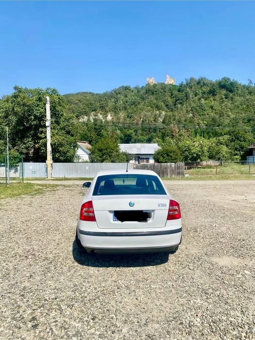 SKODA Octavia 2011 — imagine 5