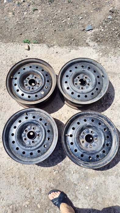 Продам штампы 5*114.3 R16