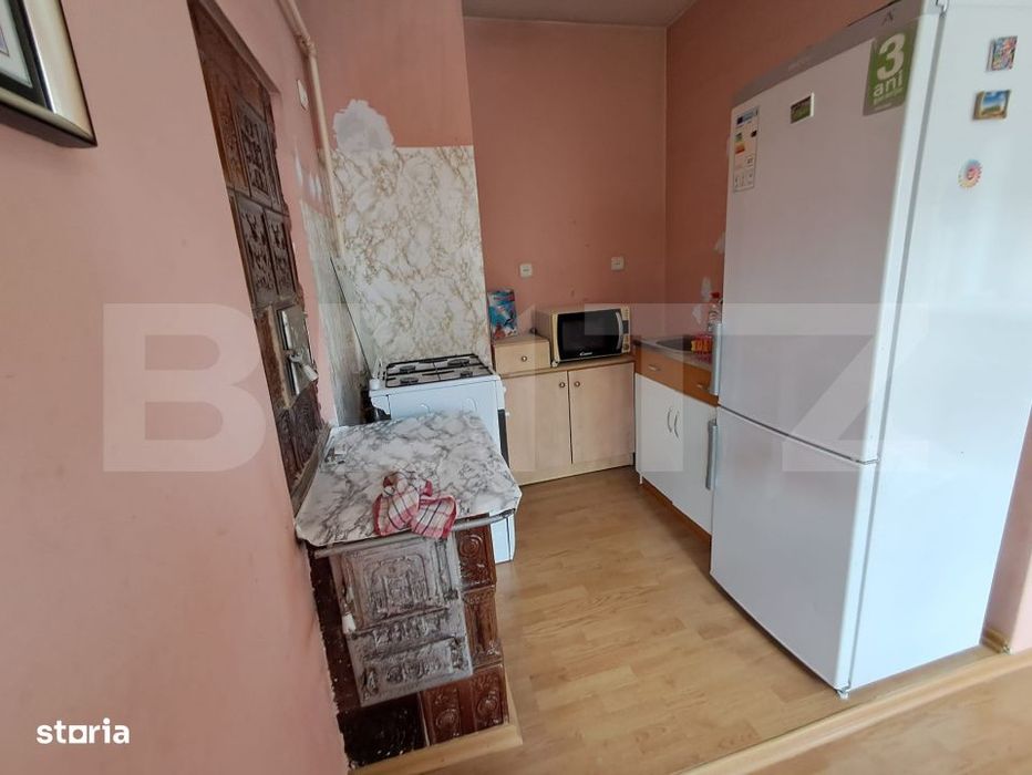 Casa Individuala Etaj si Demisol, zona Reghin
