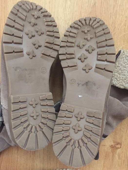 Боти от велур 37 номер